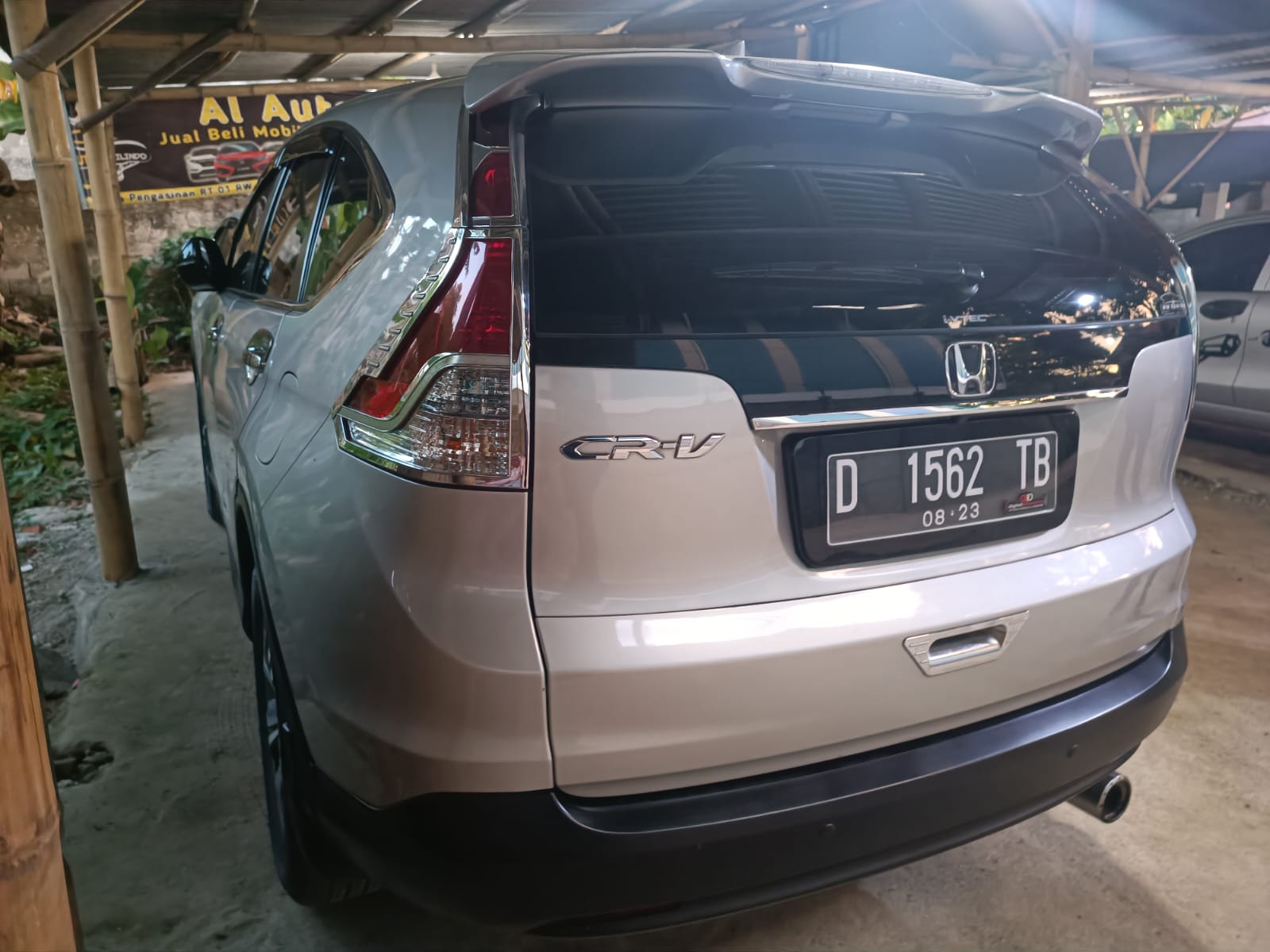 2012 Honda CRV  PRESTIGE 2.4 AT 2012 Honda CRV  PRESTIGE 2.4 AT