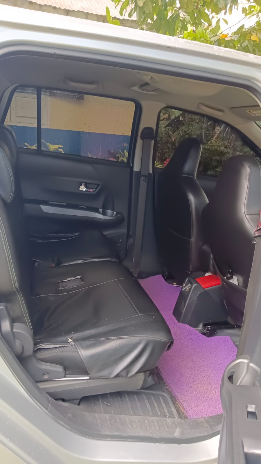 Second Hand 2018 Daihatsu Sigra  1.2 R MT Second Hand 2018 Daihatsu Sigra  1.2 R MT