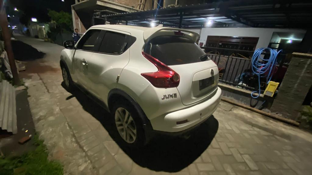 2013 Nissan Juke  1.5 4X2 A/T MNB 2013 Nissan Juke  1.5 4X2 A/T MNB