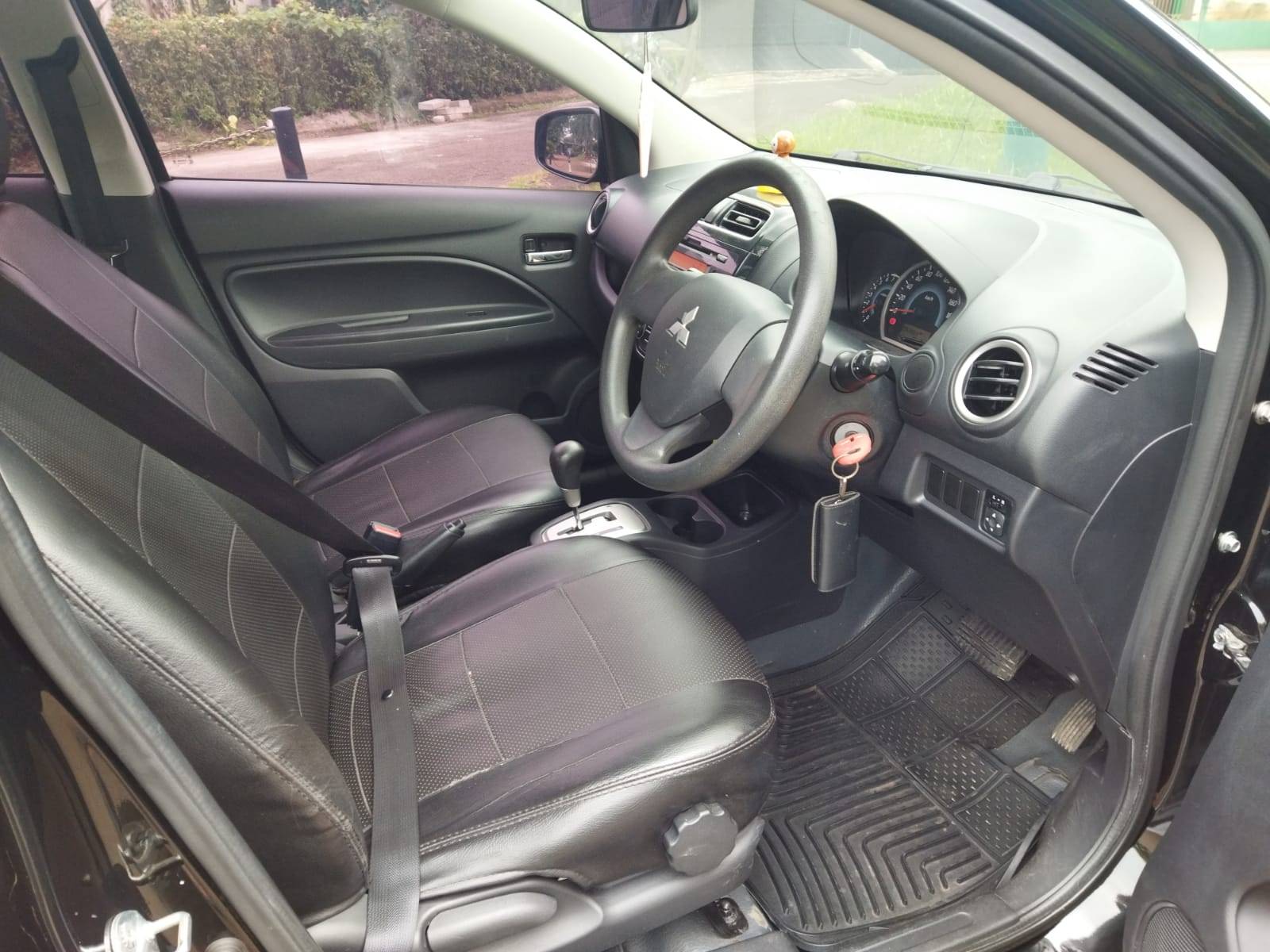 2014 Mitsubishi Mirage GLS 2014 Mitsubishi Mirage GLS