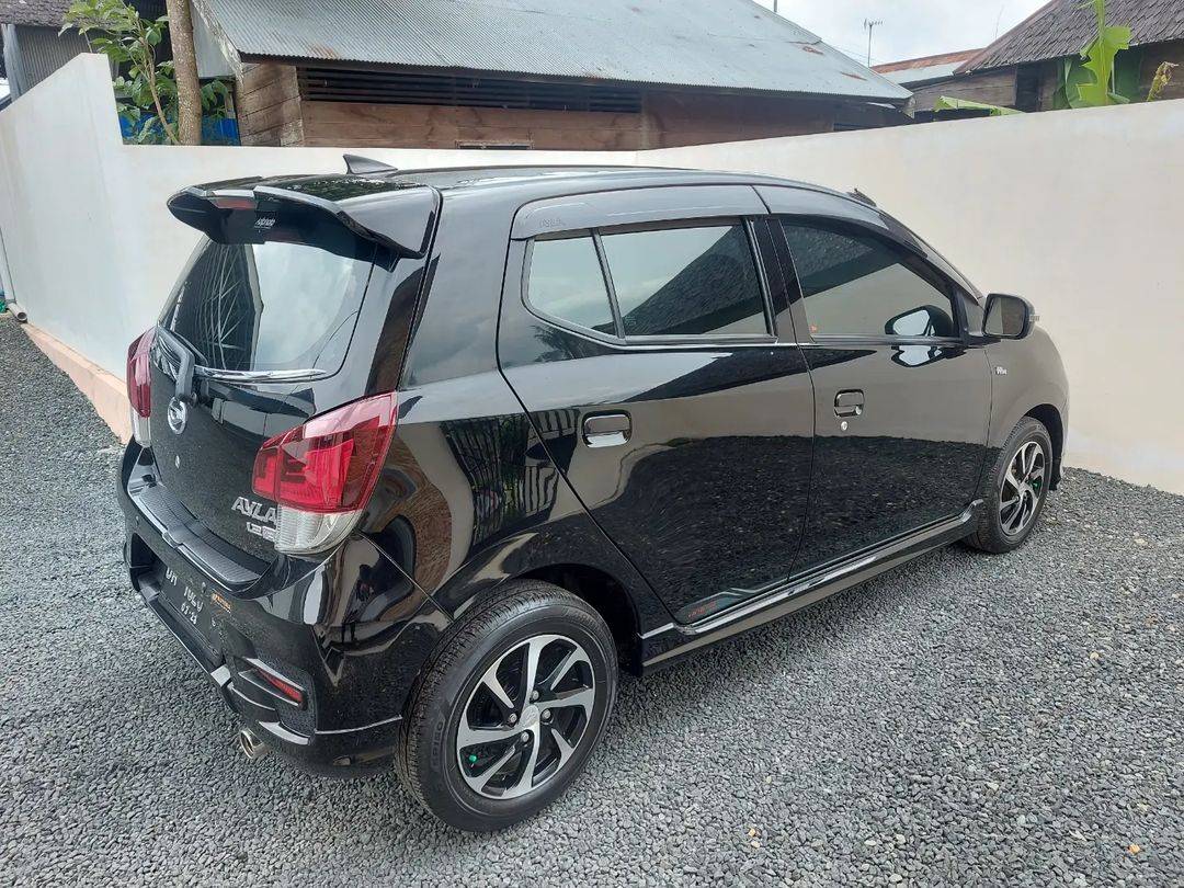 2018 Daihatsu Ayla 1.2L R AT DLX 2018 Daihatsu Ayla 1.2L R AT DLX