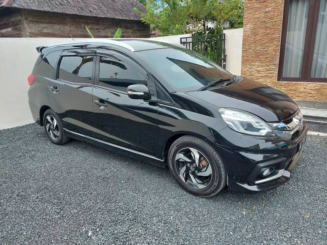 2017 Honda Mobilio RS MT 2017 Honda Mobilio RS MT