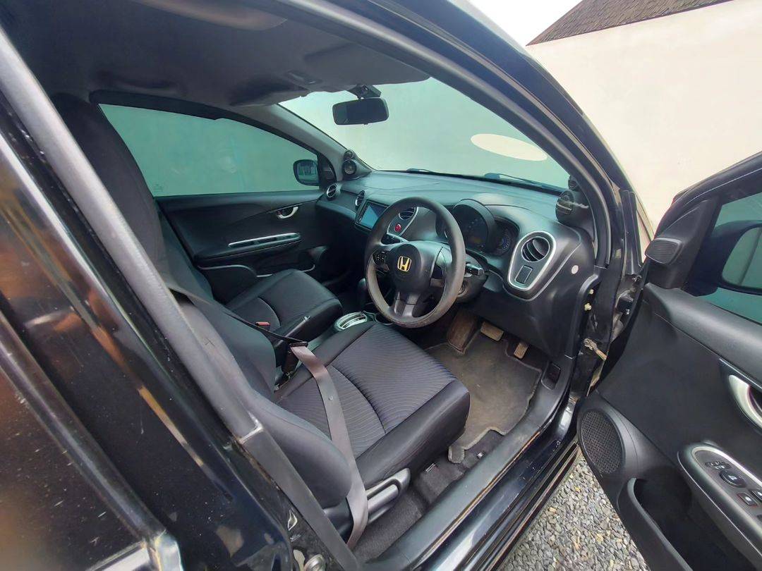 2017 Honda Mobilio RS MT 2017 Honda Mobilio RS MT