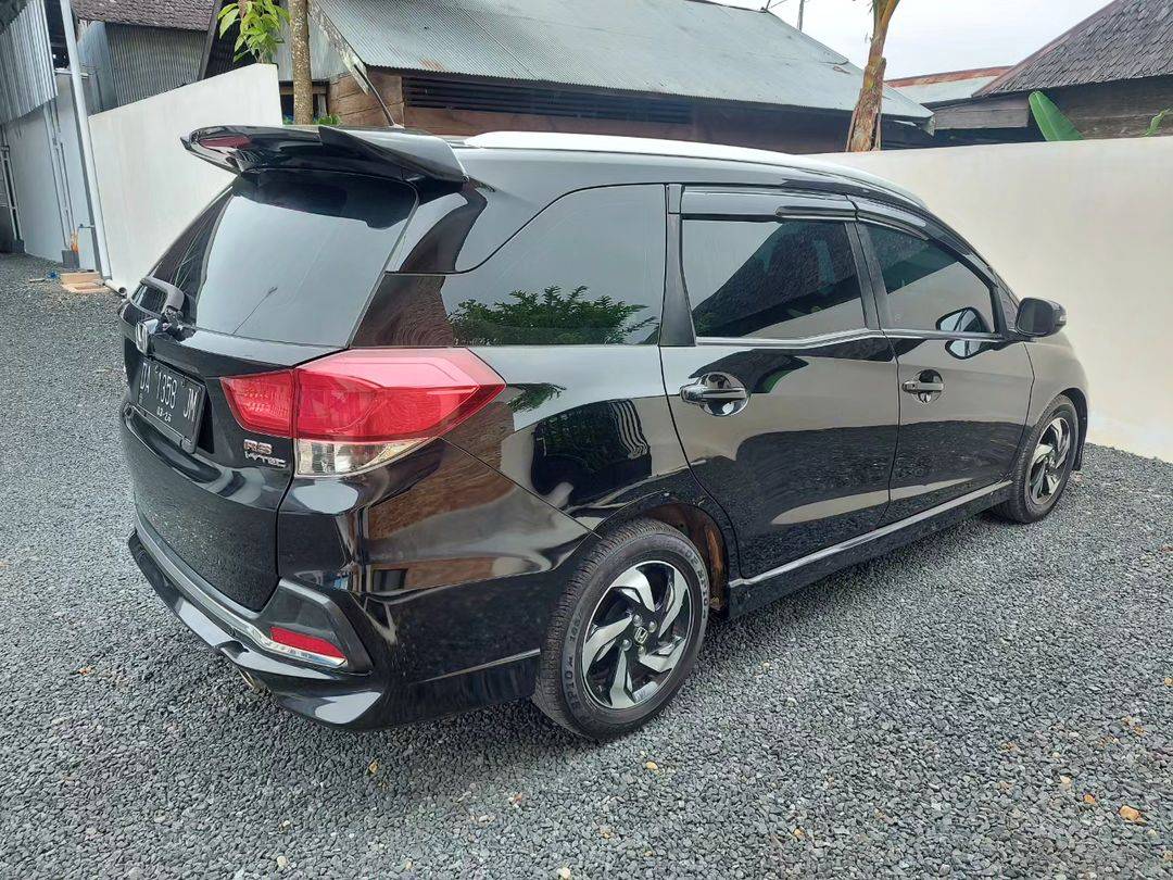 2017 Honda Mobilio RS MT 2017 Honda Mobilio RS MT