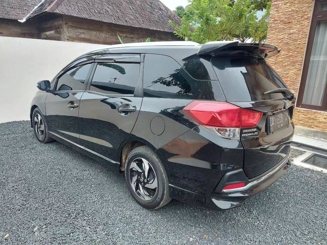2017 Honda Mobilio RS MT 2017 Honda Mobilio RS MT
