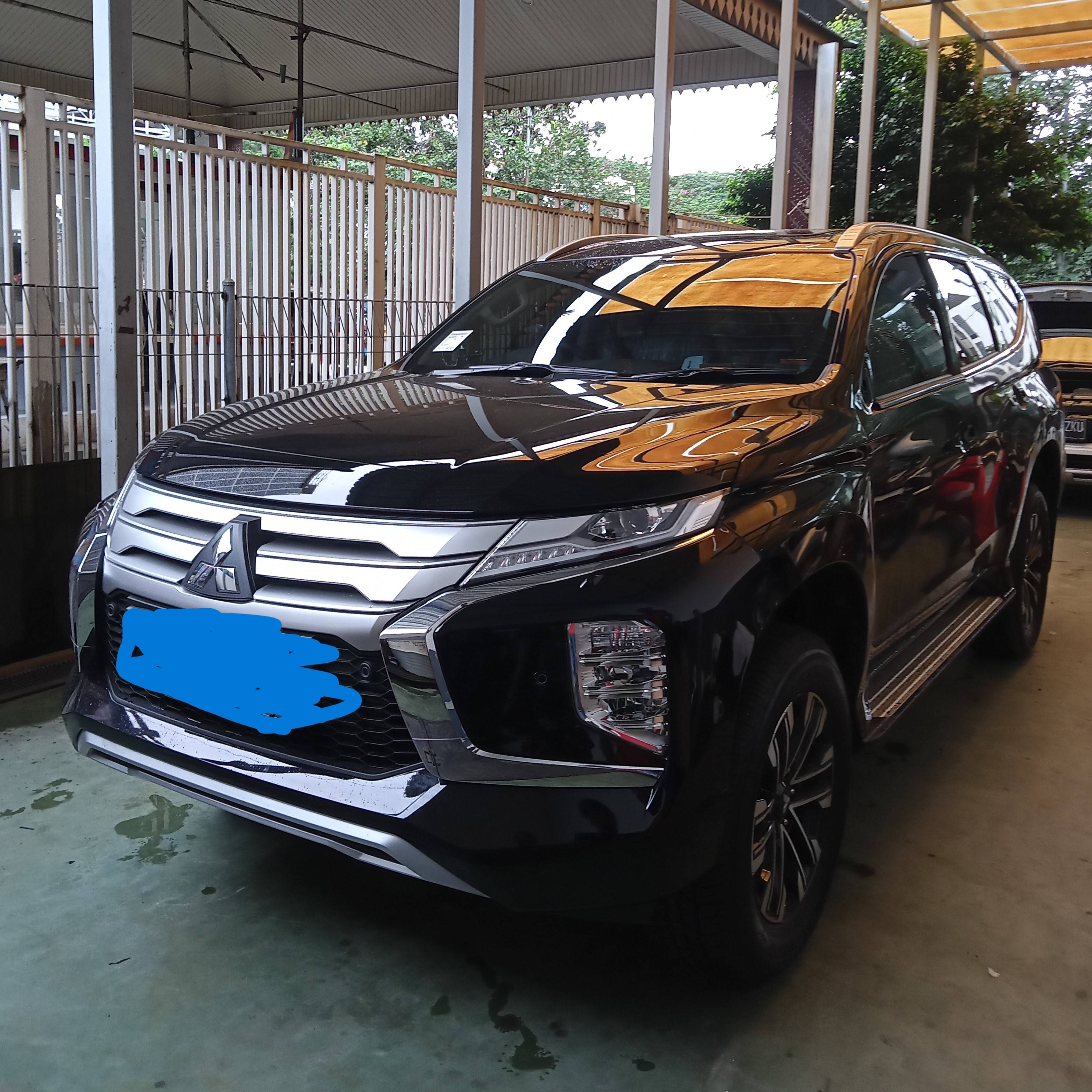 2022 Mitsubishi Pajero Sport Dakar AT 4x2 2022 Mitsubishi Pajero Sport Dakar AT 4x2