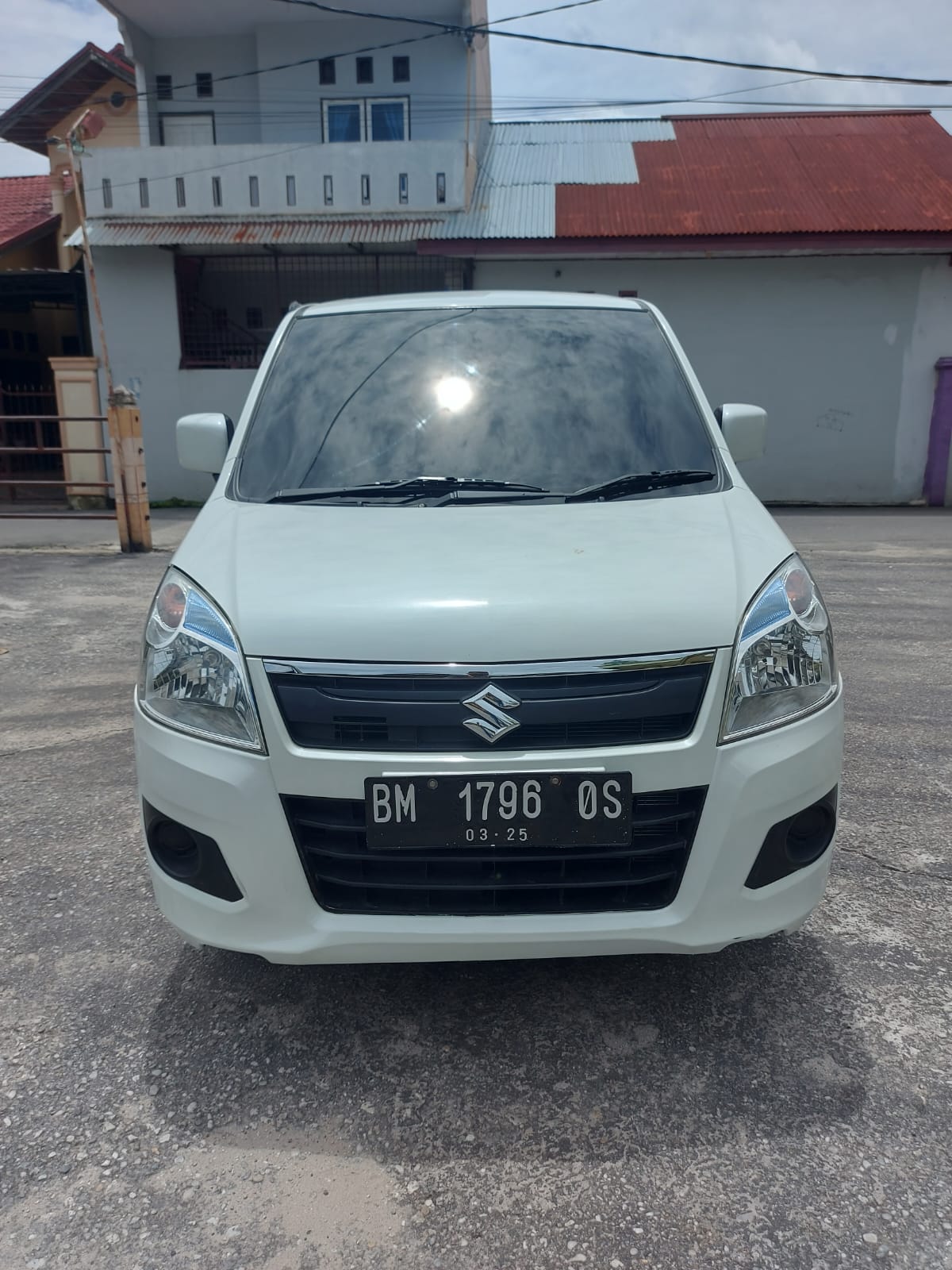 Second Hand 2020 Suzuki Karimun Wagon R GL Airbag Second Hand 2020 Suzuki Karimun Wagon R GL Airbag