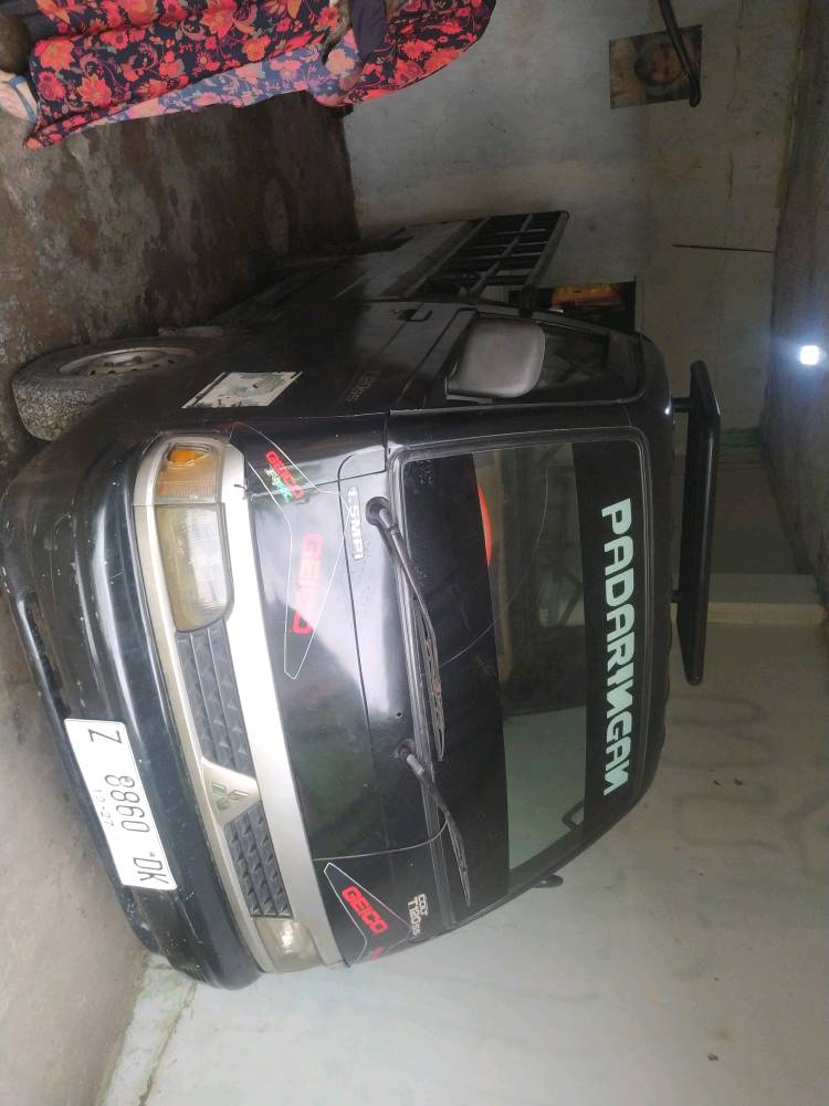 Second Hand 2010 Mitsubishi Colt T120 SS Second Hand 2010 Mitsubishi Colt T120 SS