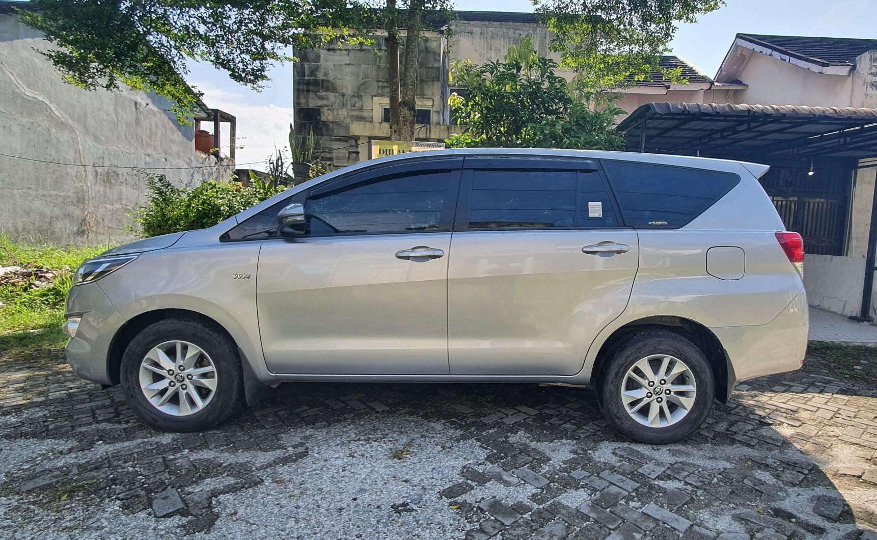 2019 Toyota Kijang Innova 2.0 G AT 2019 Toyota Kijang Innova 2.0 G AT