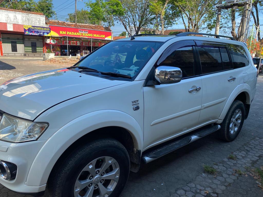 2015 Mitsubishi Pajero Sport  2015 Mitsubishi Pajero Sport