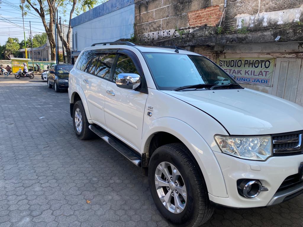 2015 Mitsubishi Pajero Sport  2015 Mitsubishi Pajero Sport
