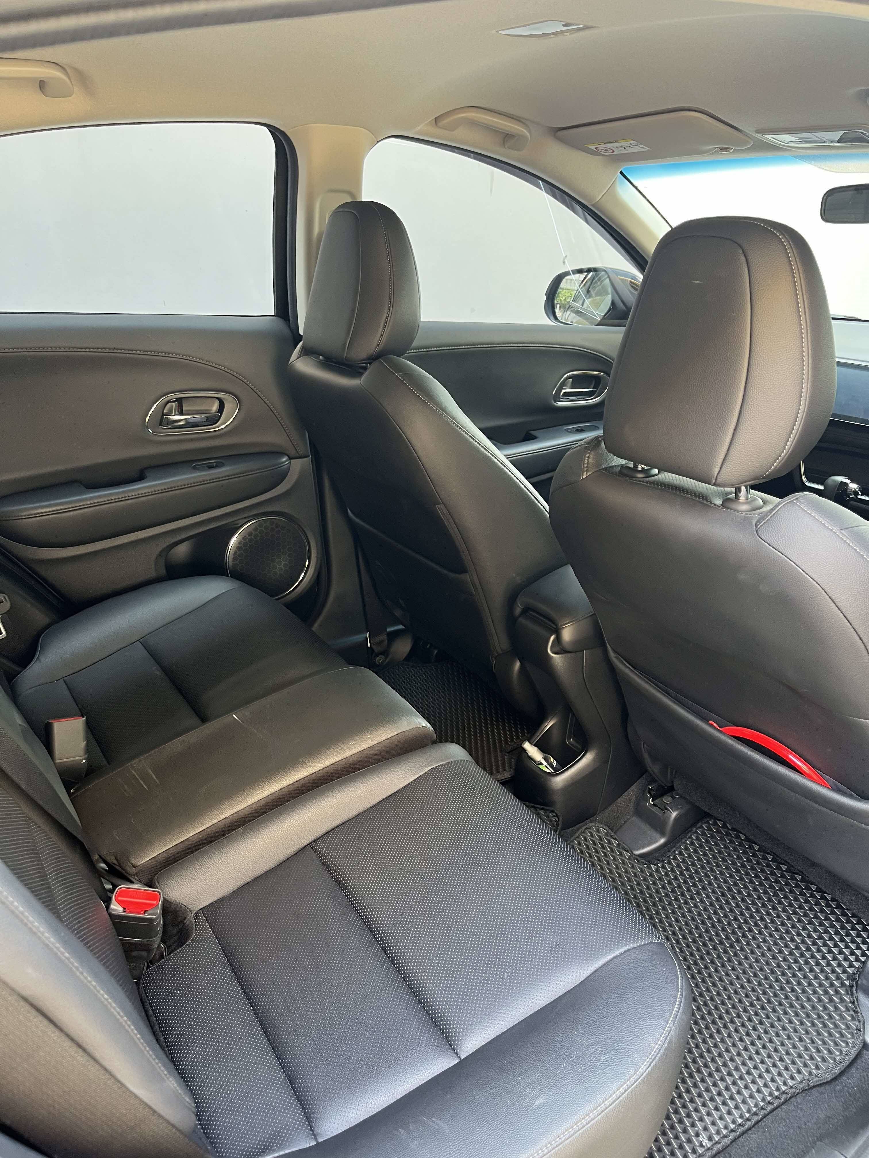 2021 Honda HRV 1.5L SE CVT 2021 Honda HRV 1.5L SE CVT