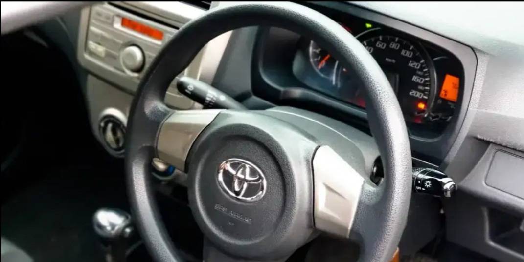 2014 Toyota Agya  1.0 G AT 2014 Toyota Agya  1.0 G AT