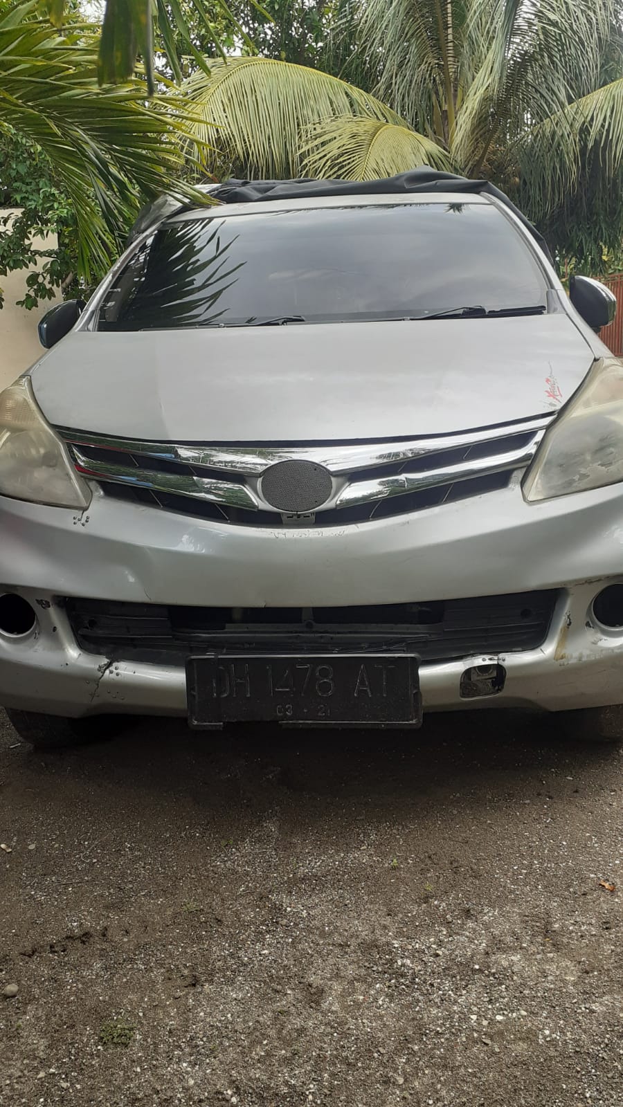 Second Hand 2013 Toyota Avanza Second Hand 2013 Toyota Avanza