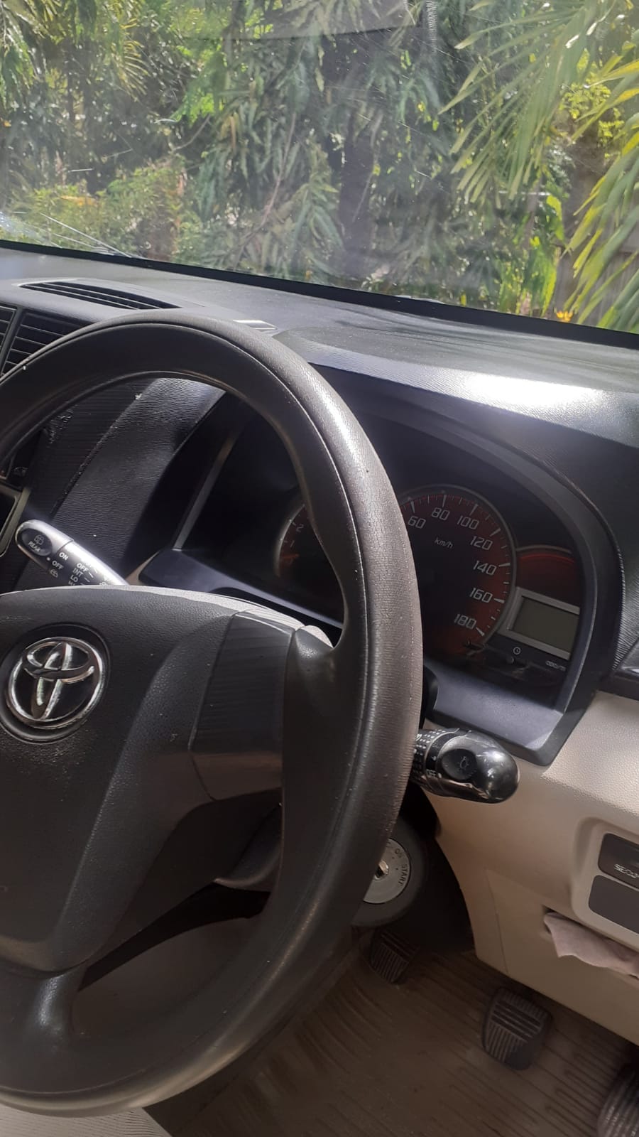 2013 Toyota Avanza 2013 Toyota Avanza