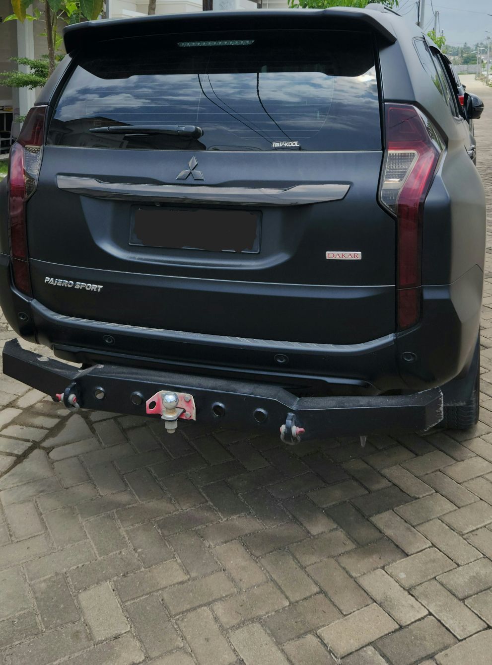 2019 Mitsubishi Pajero Sport Dakar AT 4x2 2019 Mitsubishi Pajero Sport Dakar AT 4x2