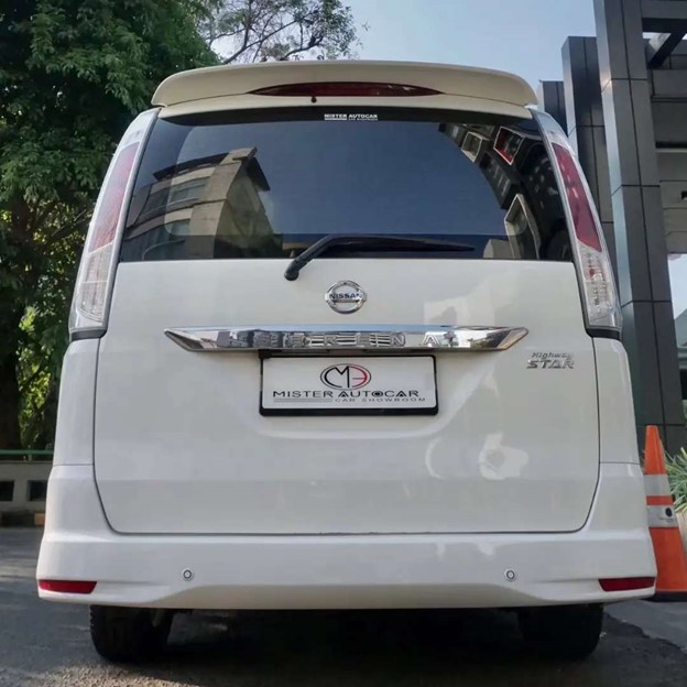 2013 Nissan Serena 2013 Nissan Serena