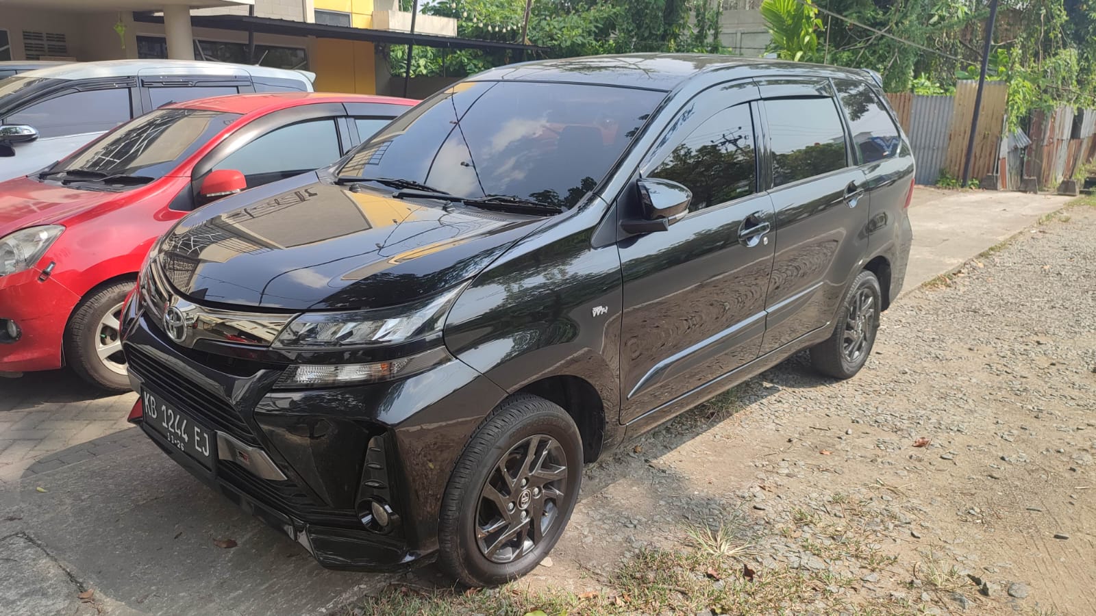 2021 Toyota Veloz 1.5L MT Bekas 2021 Toyota Veloz 1.5L MT Bekas