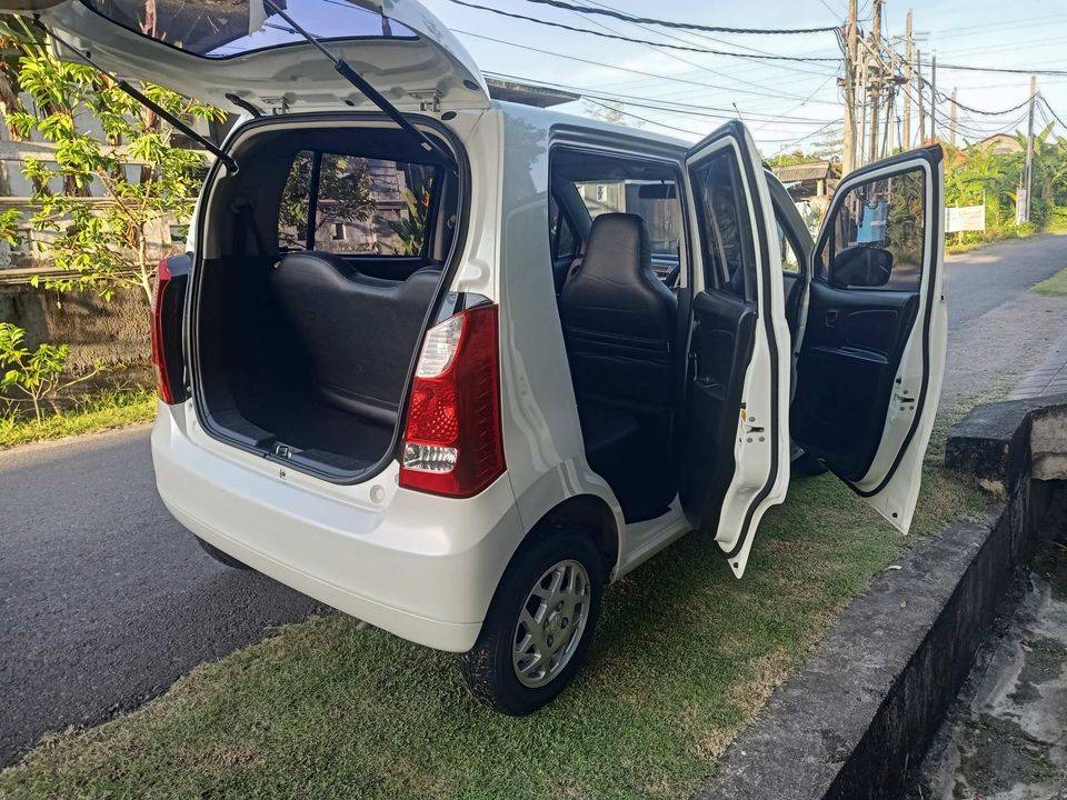 2018 Suzuki Karimun Wagon R 2018 Suzuki Karimun Wagon R
