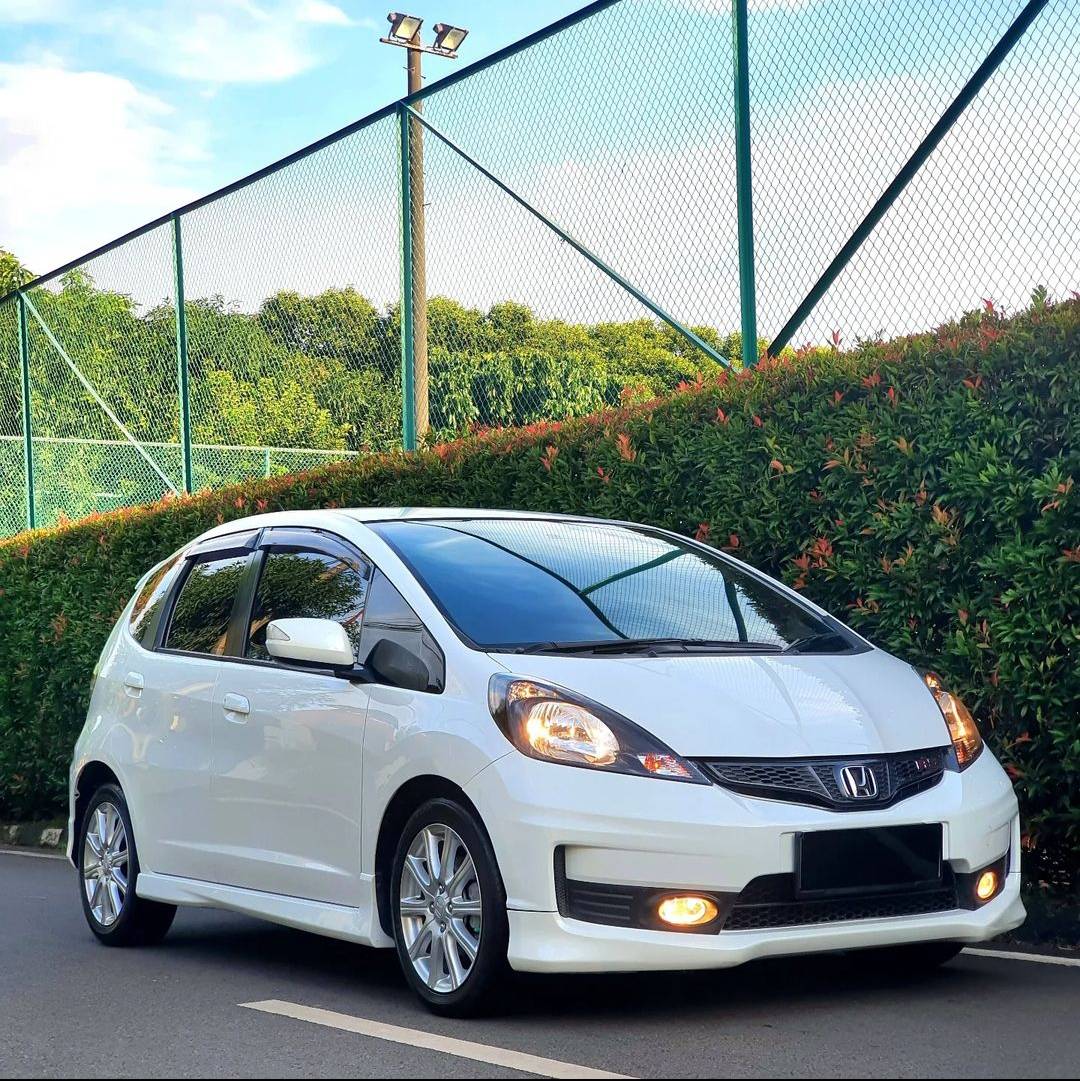 2013 Honda Jazz RS MT 2013 Honda Jazz RS MT