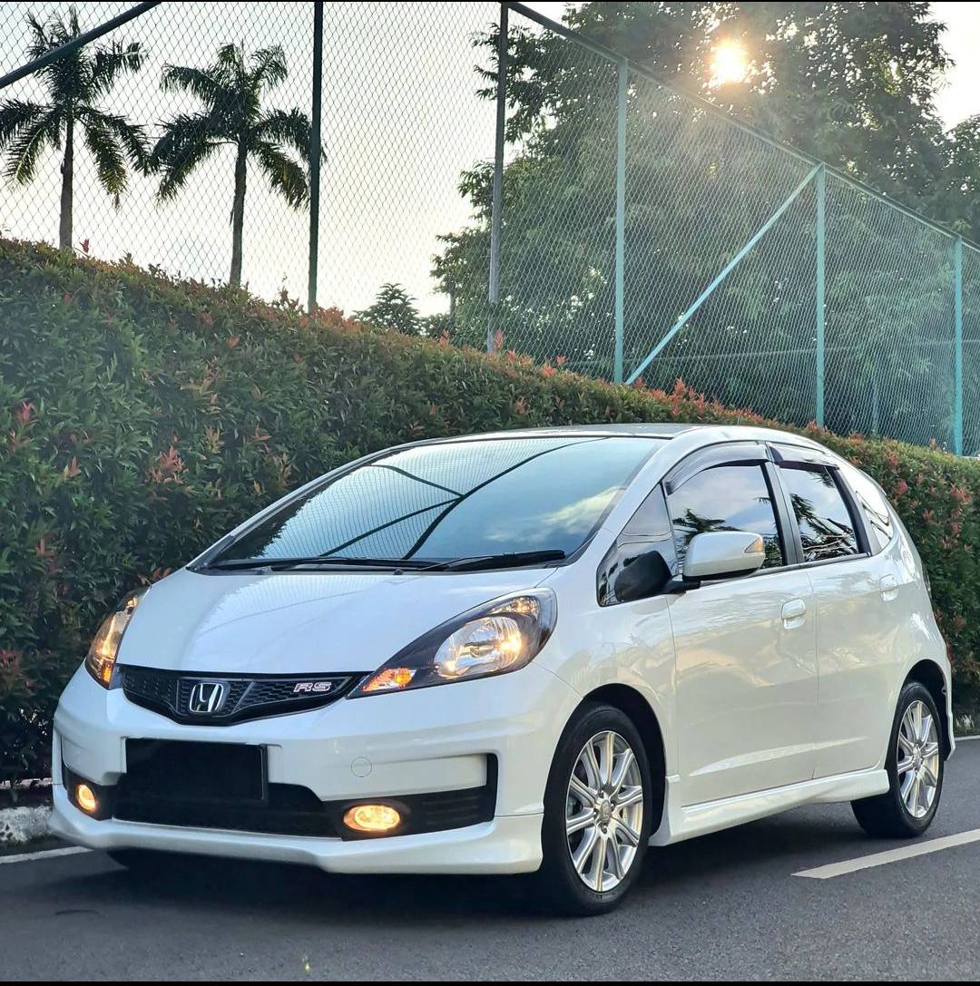 2013 Honda Jazz RS MT 2013 Honda Jazz RS MT