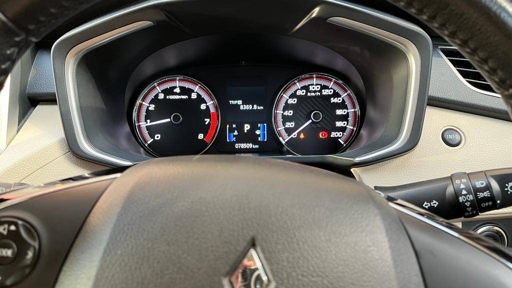 2018 Mitsubishi Xpander  1.5 ULT 4X2 AT 2018 Mitsubishi Xpander  1.5 ULT 4X2 AT