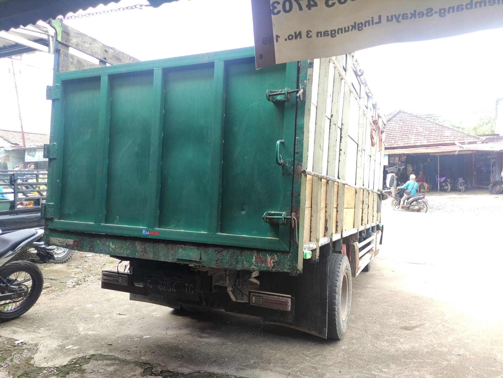 2008 Mitsubishi Outlander Sport  2.4 L 2008 Mitsubishi Outlander Sport  2.4 L