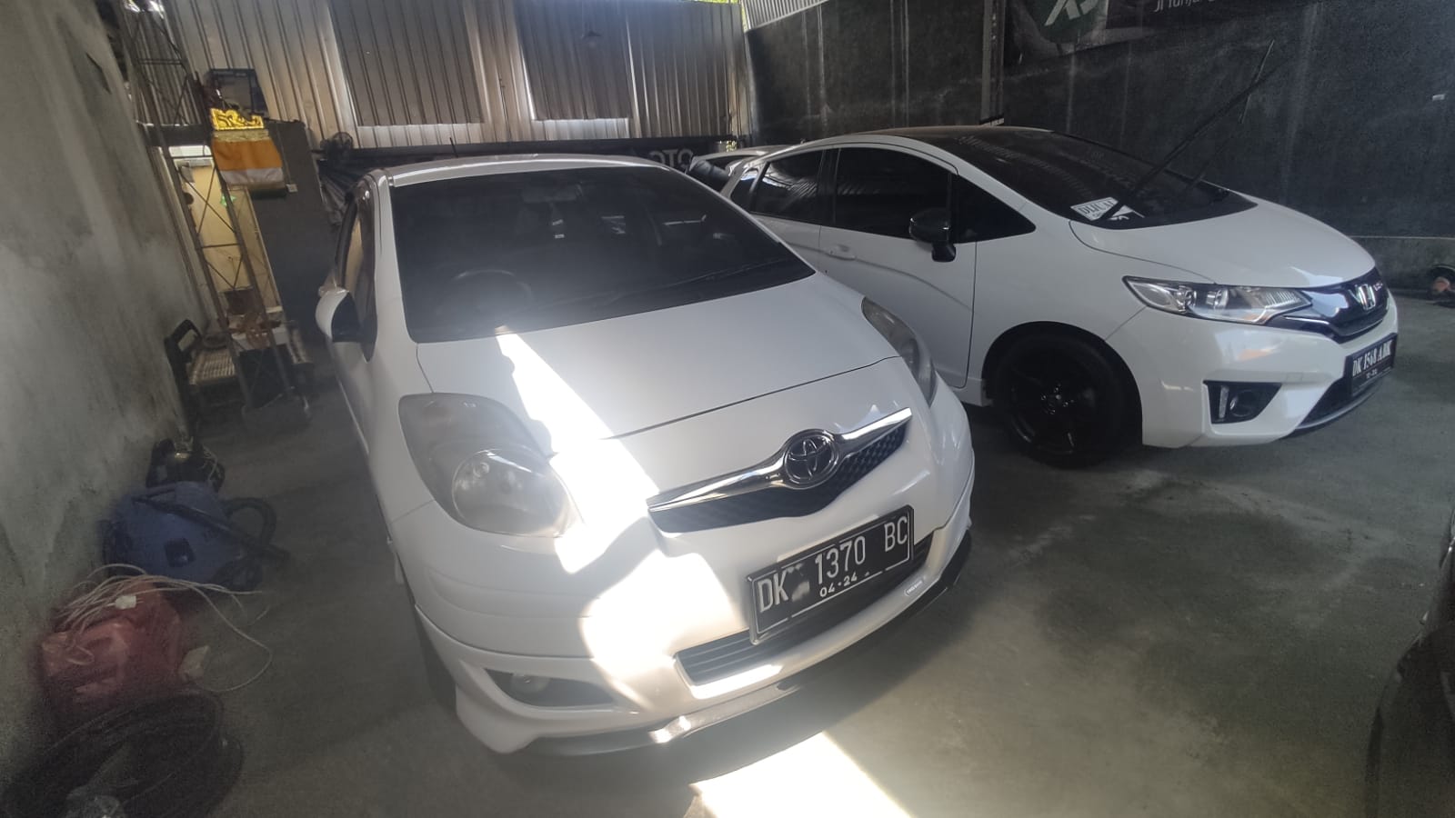 Second Hand 2011 Toyota Yaris Second Hand 2011 Toyota Yaris