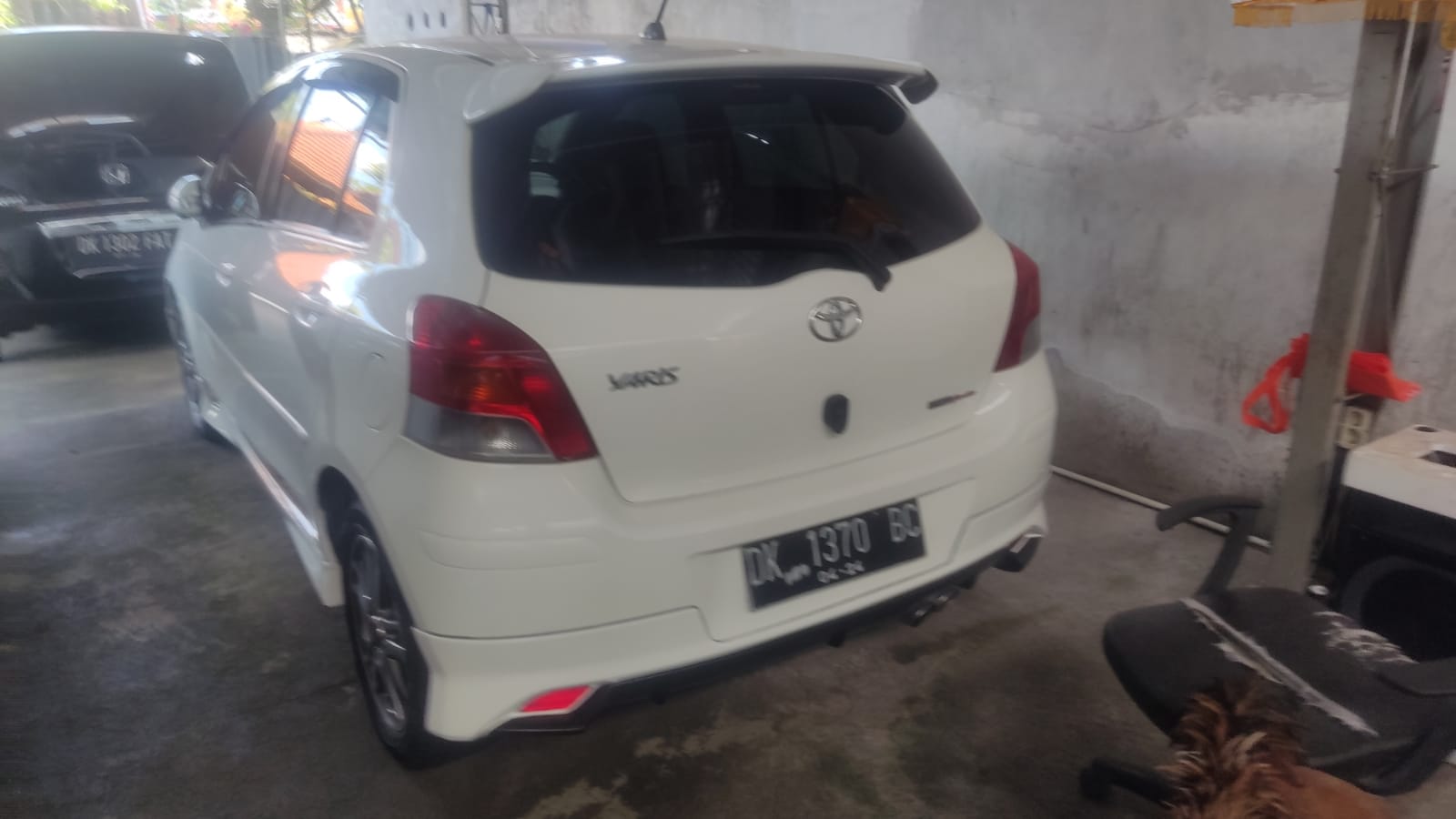 2011 Toyota Yaris  S Limited AT 2011 Toyota Yaris  S Limited AT