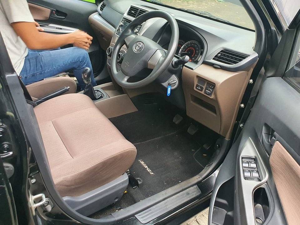 2016 Toyota Avanza G 1.3L MT 2016 Toyota Avanza G 1.3L MT