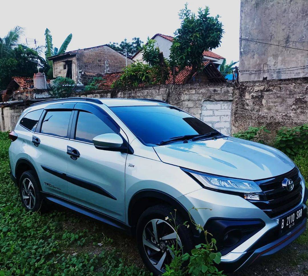 2021 Toyota Rush 1.5L TRD AT 2021 Toyota Rush 1.5L TRD AT