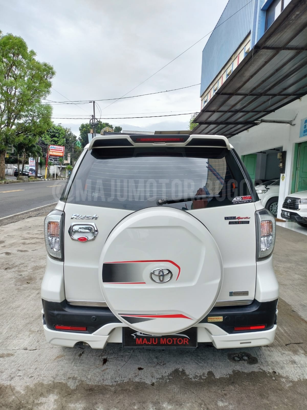 Old 2017 Toyota Rush  Ultimo TRD Sportivo A/T Ultimo TRD Sportivo A/T