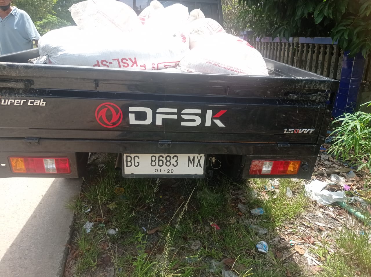 2022 DFSK Supercab 1.5L BENSIN AC 2022 DFSK Supercab 1.5L BENSIN AC