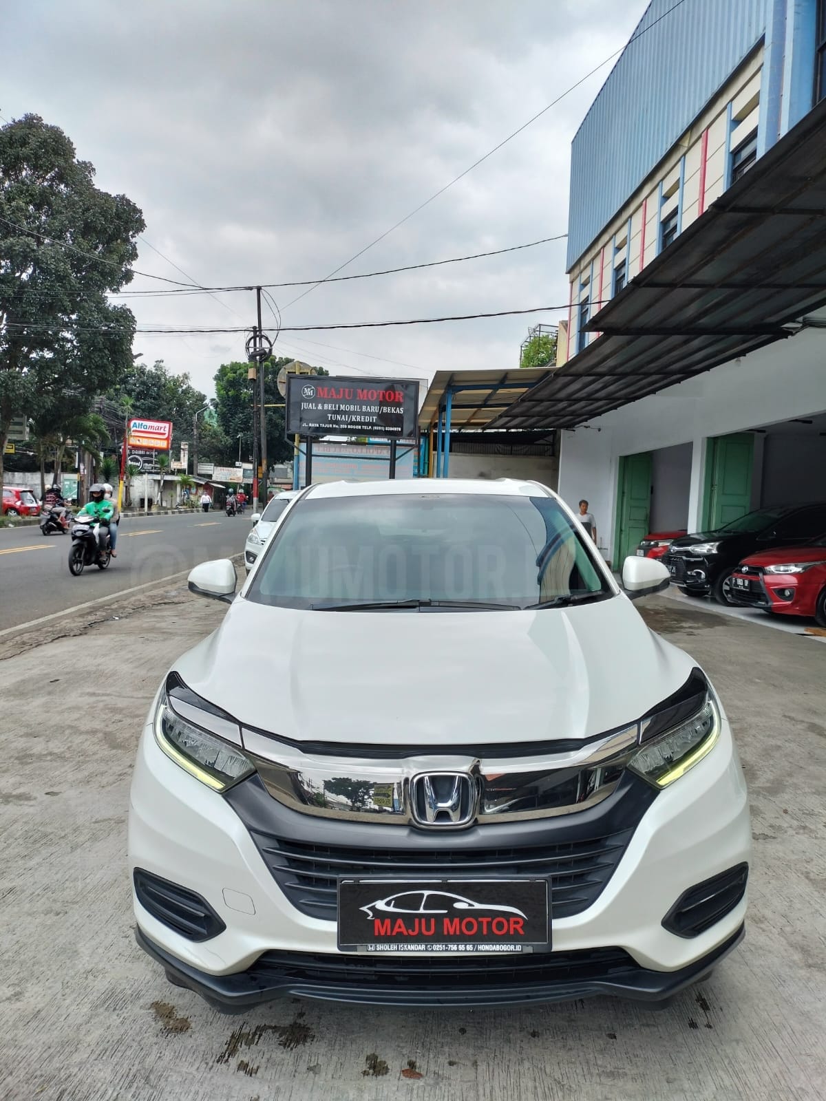Used 2018 Honda HRV 1.5L SE CVT 1.5L SE CVT