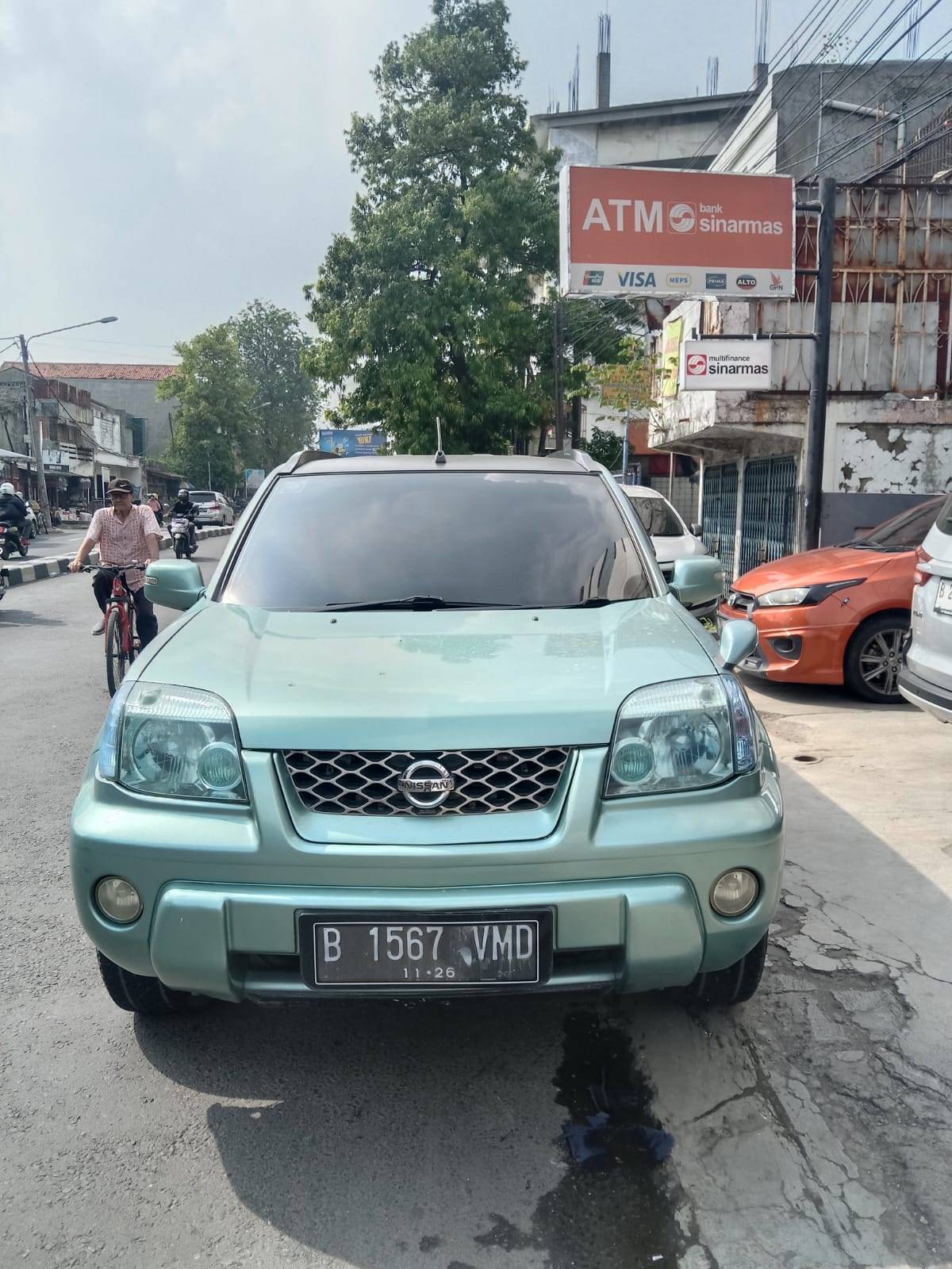 2004 Nissan X-Trail  2.5L 4AT 4x2 Bekas