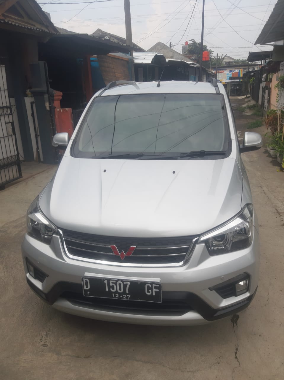 Second Hand 2017 Wuling Confero S 1.5 L Second Hand 2017 Wuling Confero S 1.5 L