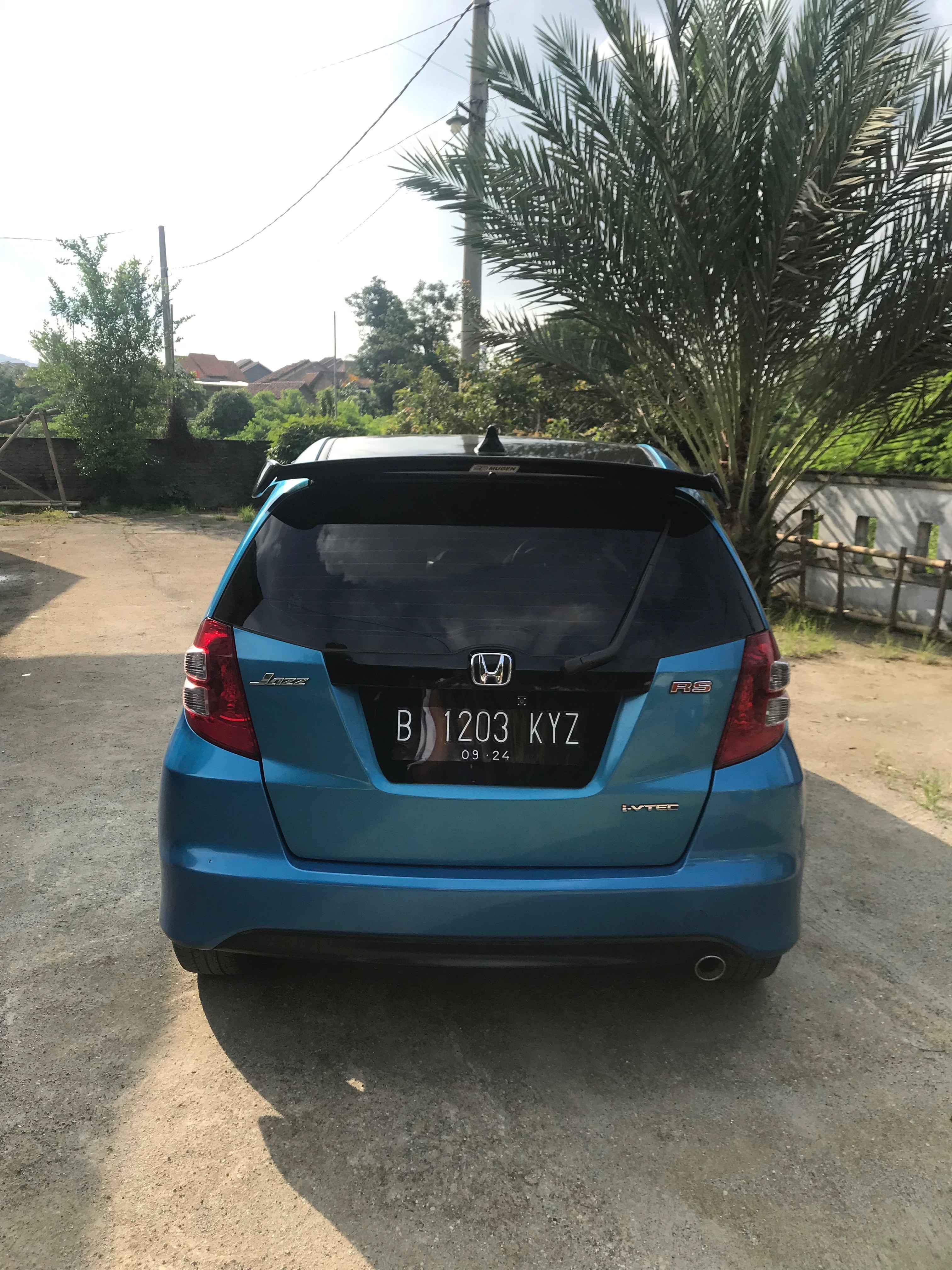 2009 Honda Jazz VTEC 1.5L AT 2009 Honda Jazz VTEC 1.5L AT