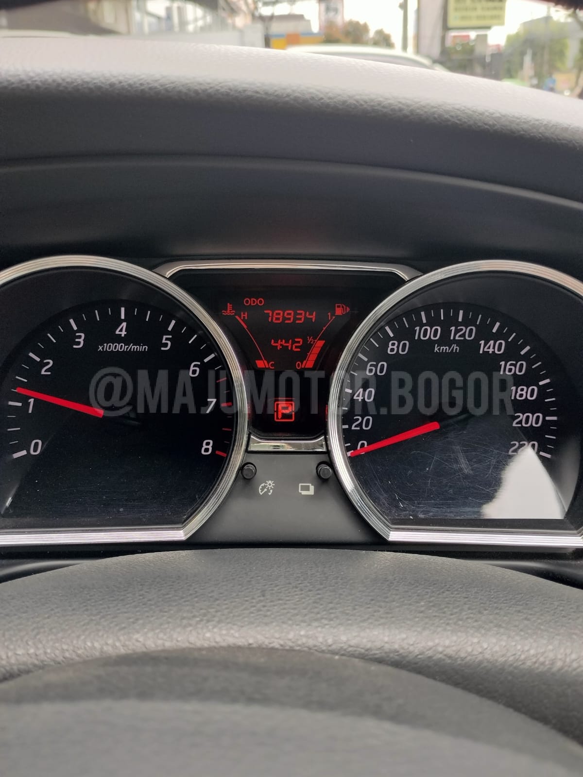 Used 2017 Nissan Grand Livina 1.5 SV CVT 1.5 SV CVT for sale