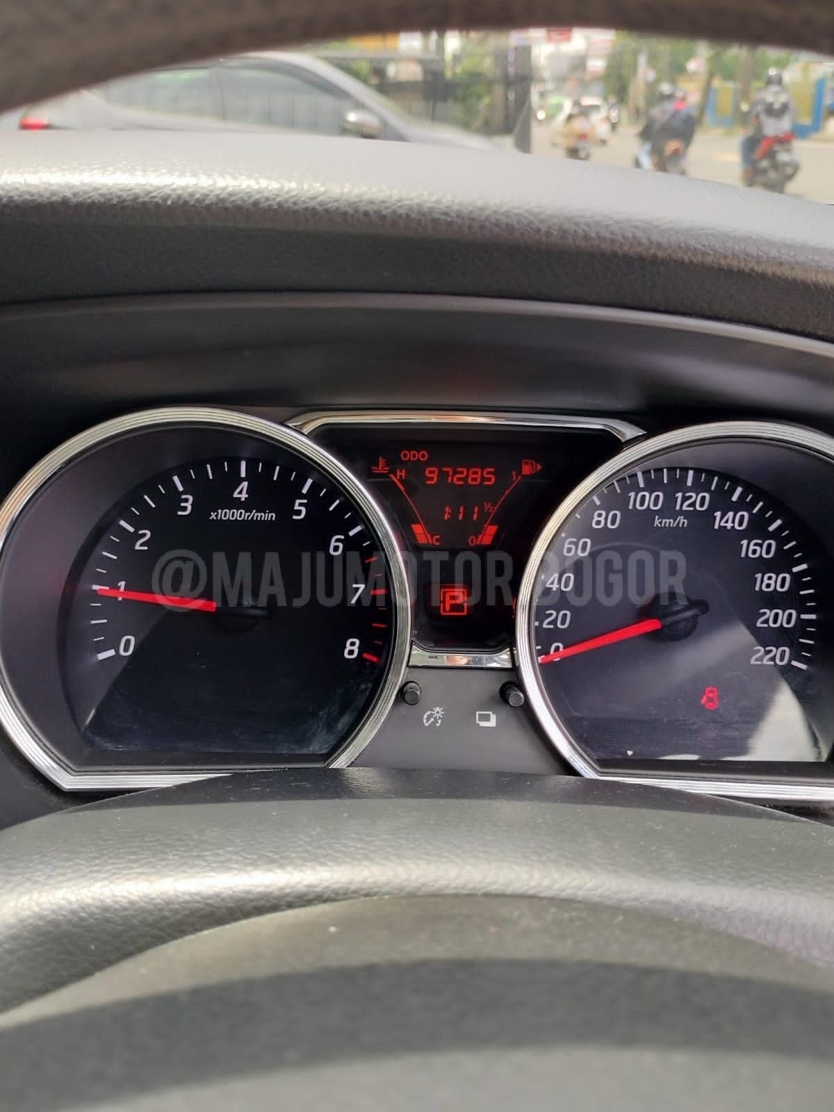 Used 2015 Nissan Grand Livina X GEAR 1.5L AT X GEAR 1.5L AT for sale