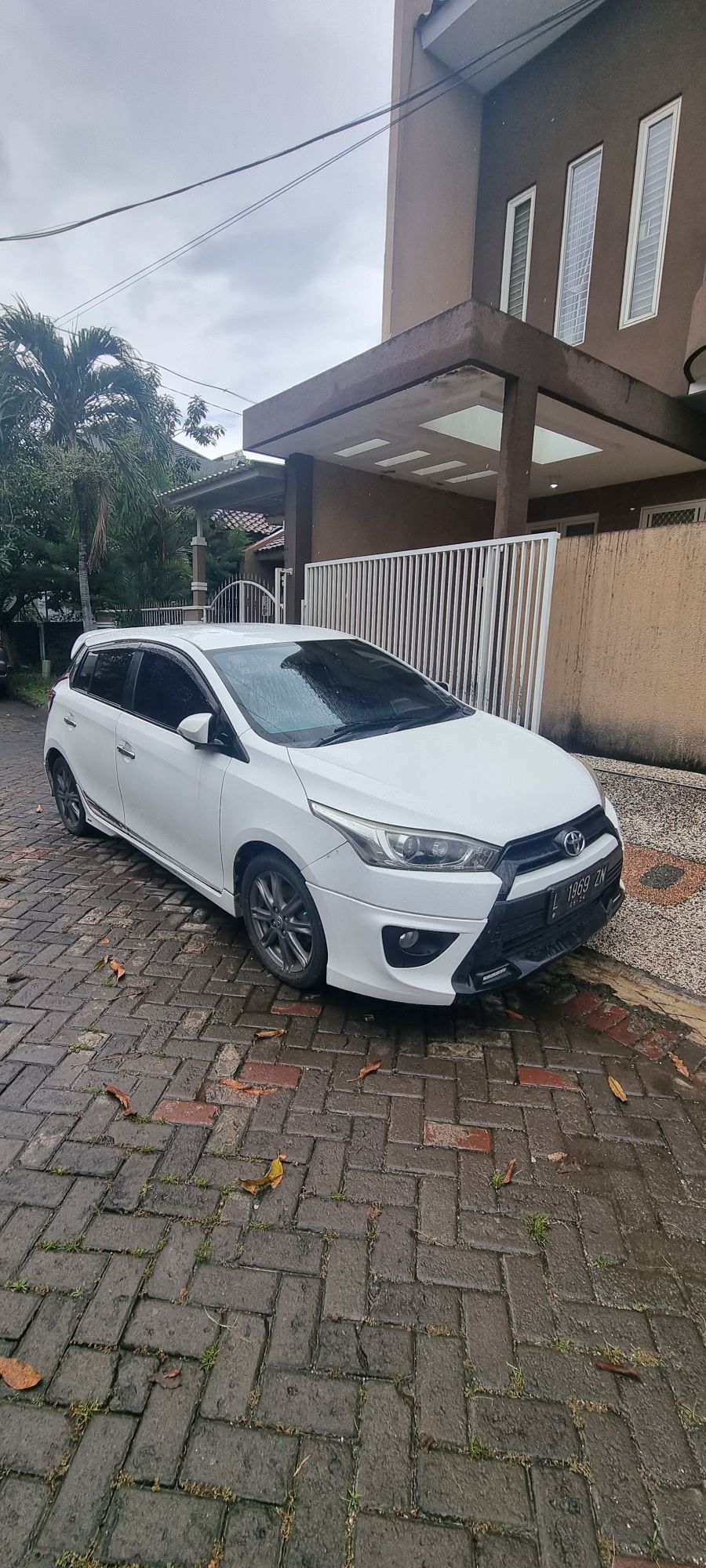 2014 Toyota Yaris TRD Sportivo CVT Bekas 2014 Toyota Yaris TRD Sportivo CVT Bekas