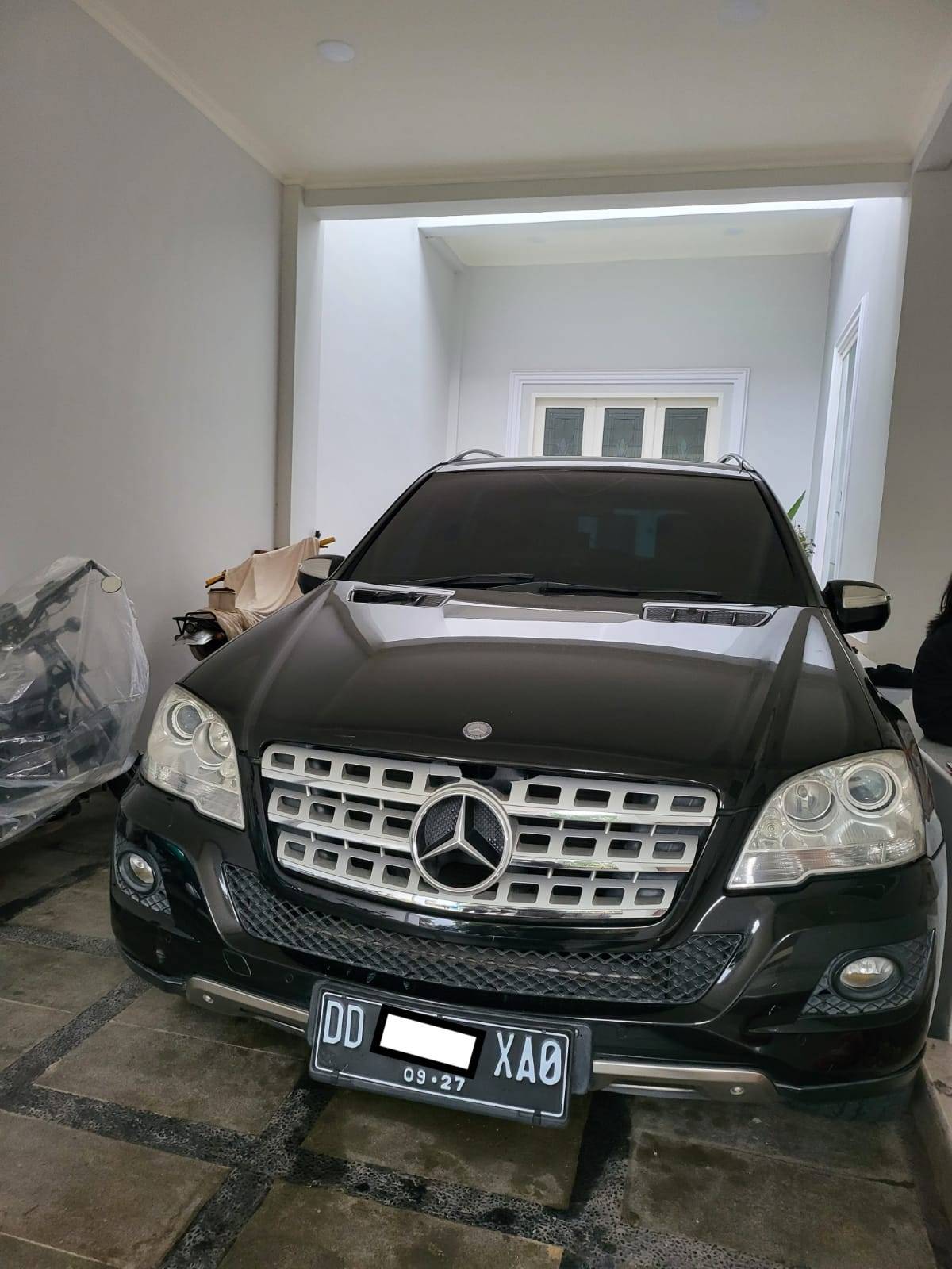 2010 Mercedes Benz ML-Class 350 JEEP Bekas 2010 Mercedes Benz ML-Class 350 JEEP Bekas