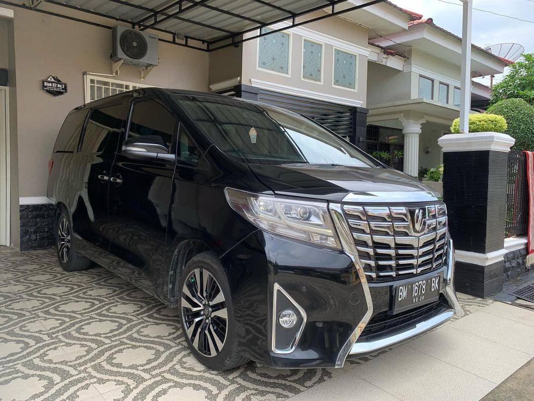 2014 Toyota Alphard Bekas 2014 Toyota Alphard Bekas