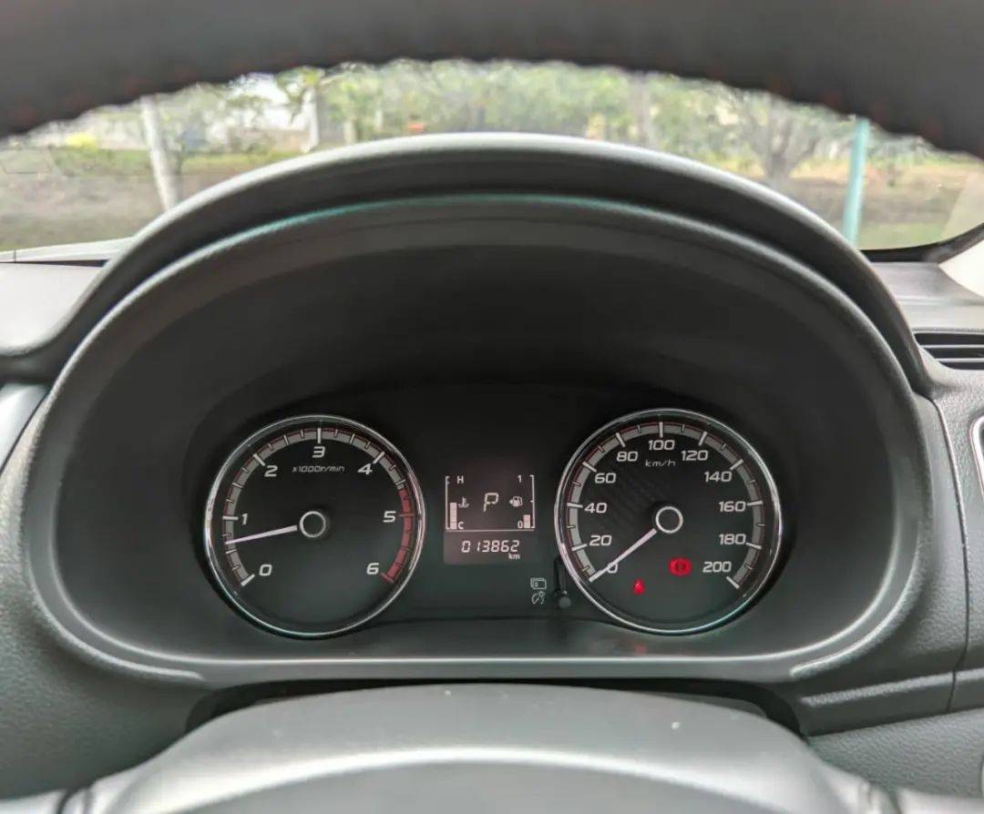 2018 Mitsubishi Strada 2018 Mitsubishi Strada