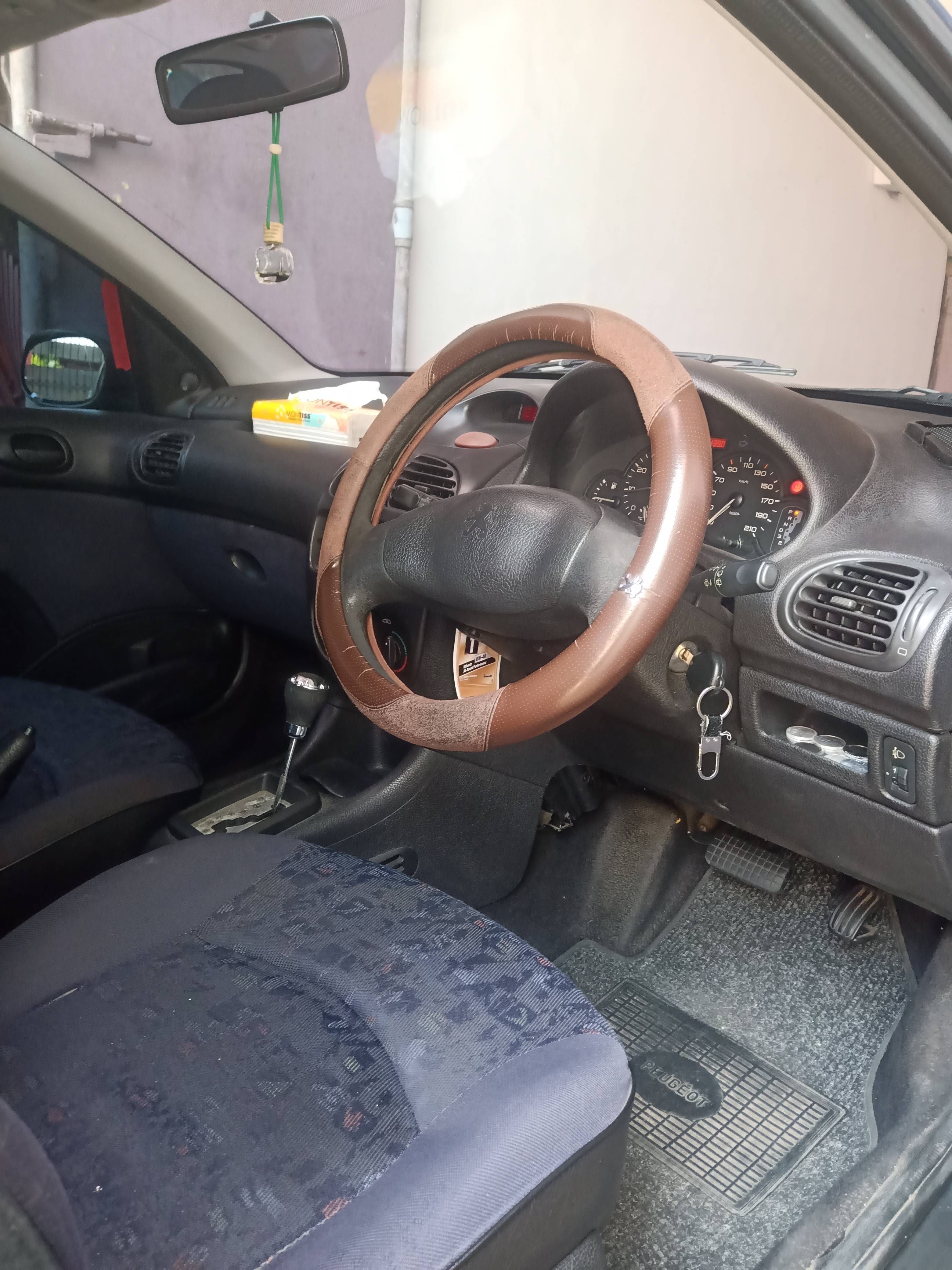 2001 Peugeot 206 2001 Peugeot 206