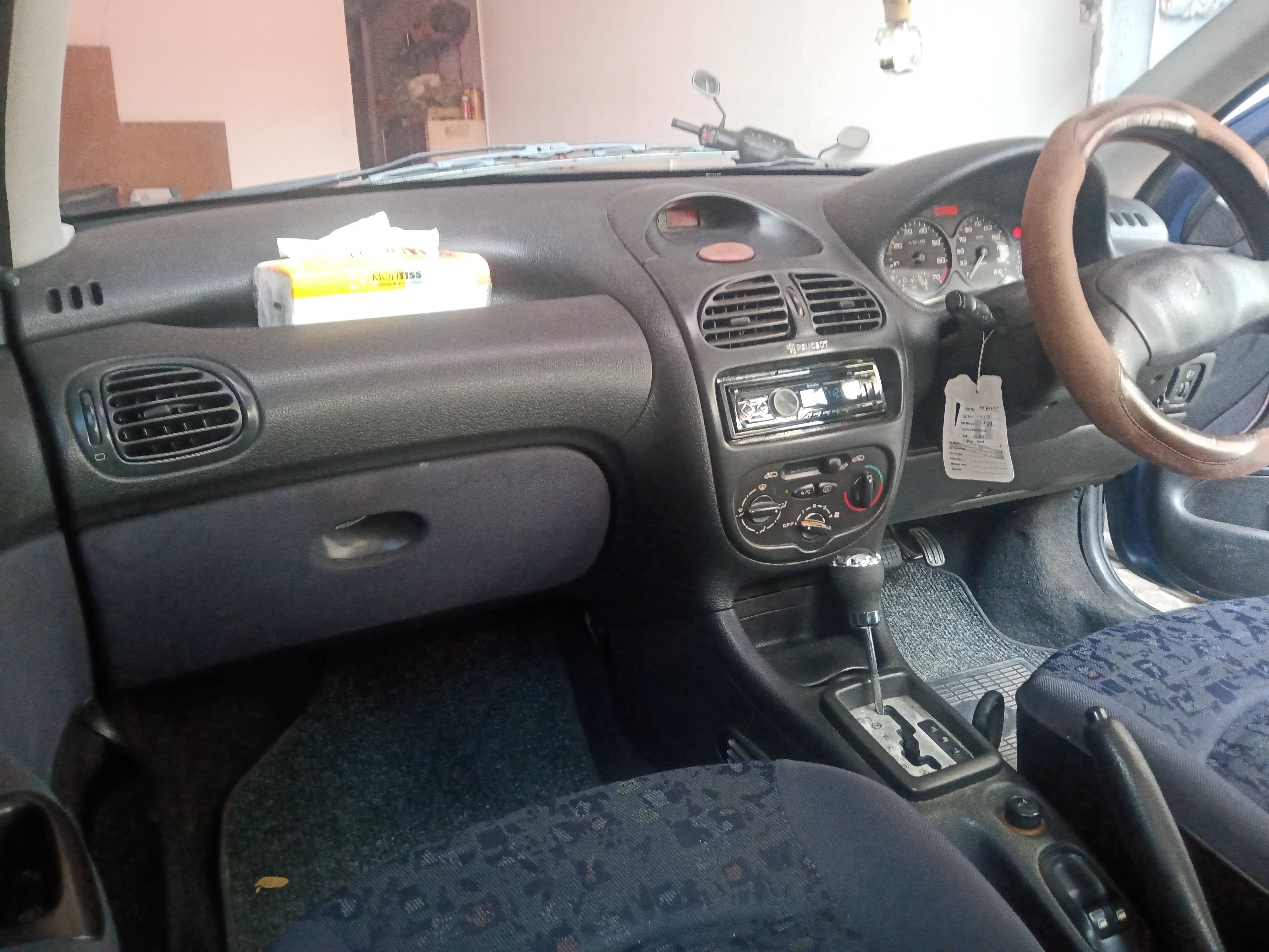 2001 Peugeot 206 2001 Peugeot 206