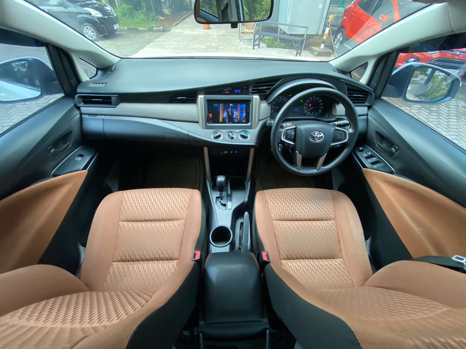 2018 Toyota Innova 2018 Toyota Innova