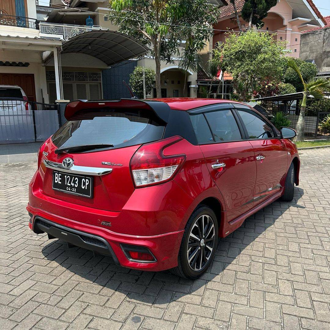 2017 Toyota Yaris 2017 Toyota Yaris