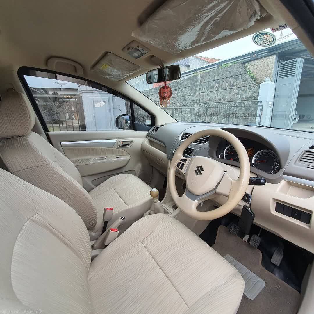 2015 Suzuki Ertiga 2015 Suzuki Ertiga