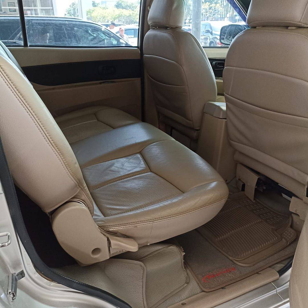 2013 Isuzu Panther 2013 Isuzu Panther