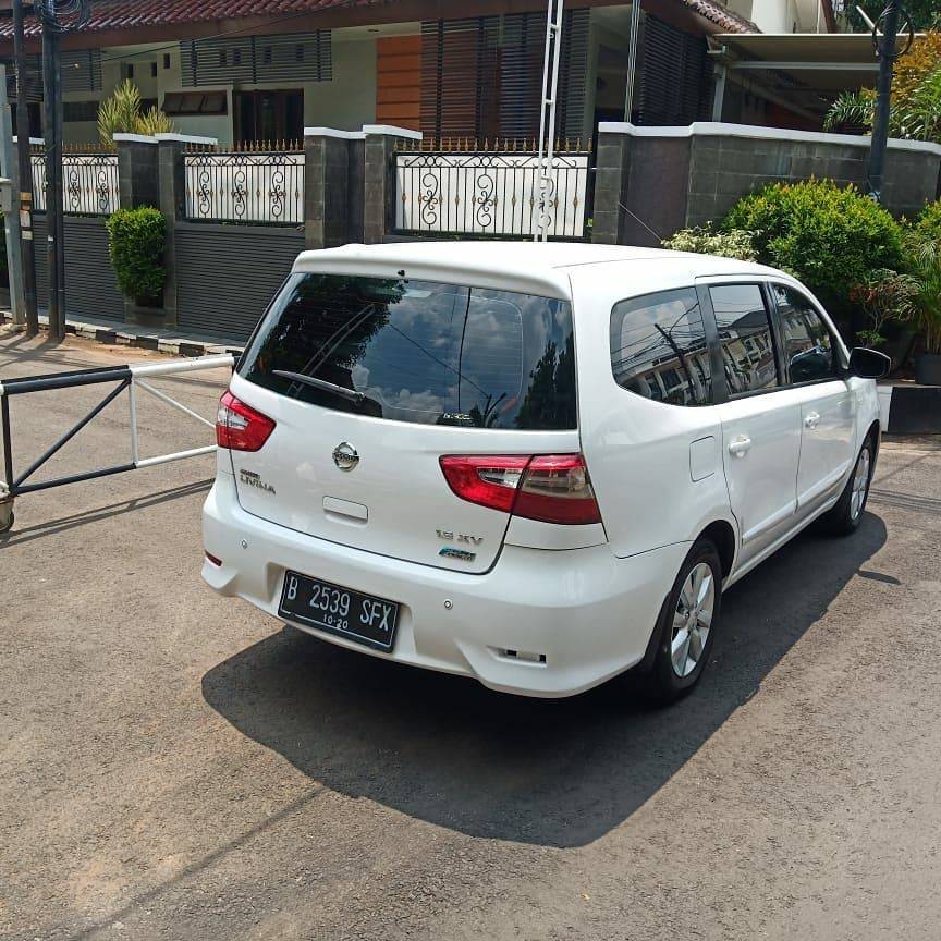 2015 Nissan Grand Livina 2015 Nissan Grand Livina